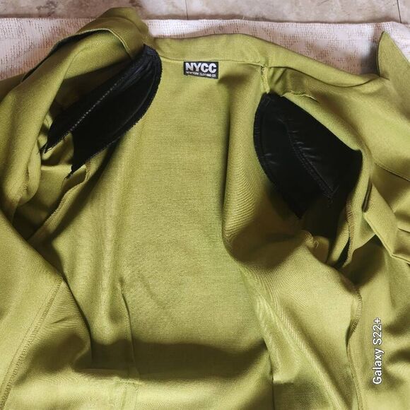 NYCC 2 pc Beautiful green skirt and jacket set, NWOT - Picture 8 of 14